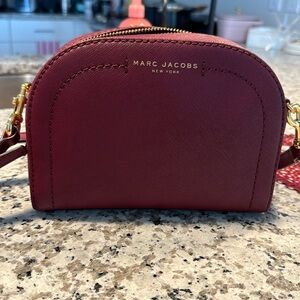 Marc Jacobs cross body